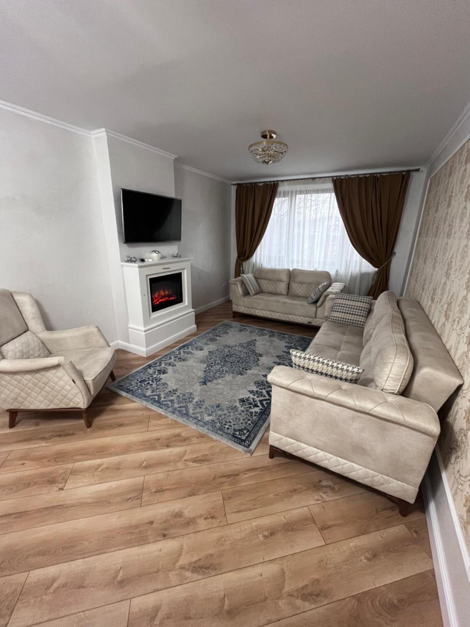Apartament In Botoşani Exteriér fotografie
