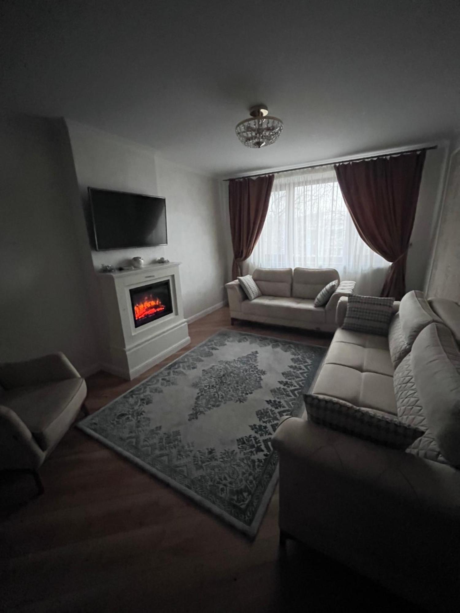 Apartament In Botoşani Exteriér fotografie