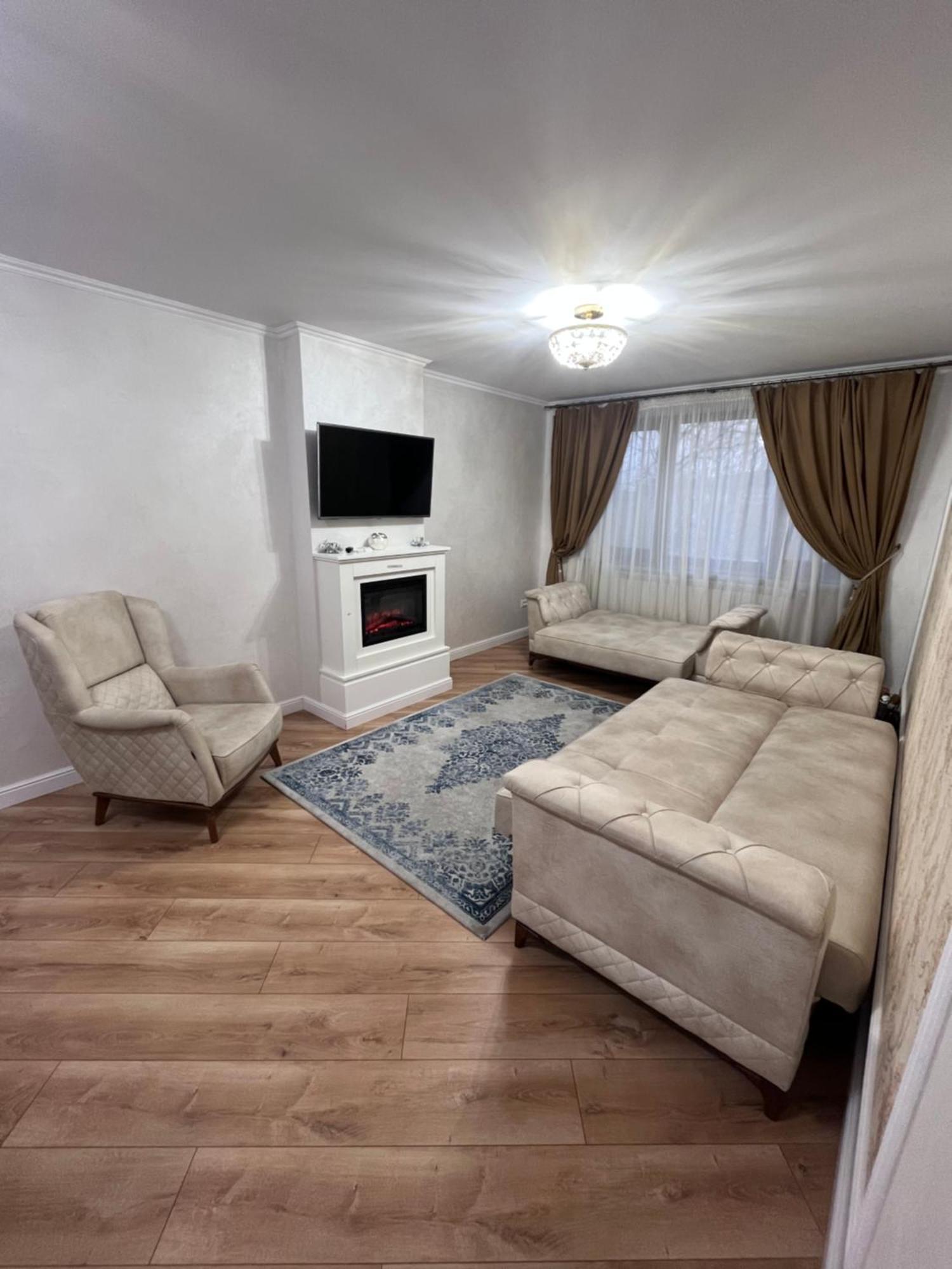 Apartament In Botoşani Exteriér fotografie